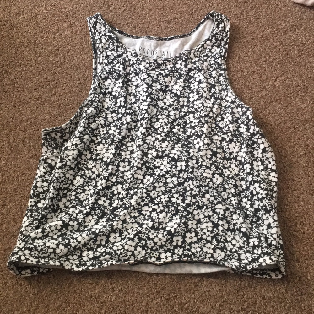 Crop top tank top
